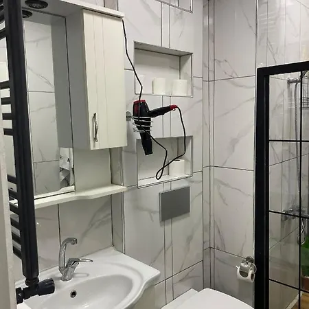 Istanbul Apartment *